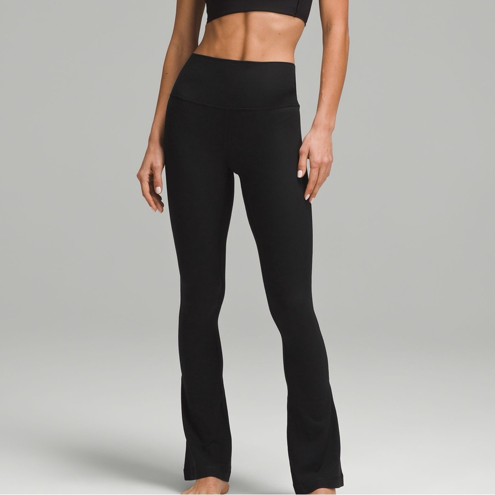 NWT Lululemon Align Mini-Flare Pants Extra Short, Black, Size 4